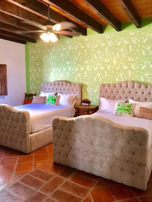 הוילה סאן מיגל דה אלנדה Casa Corazon Centro San Miguel Allende מראה חיצוני תמונה